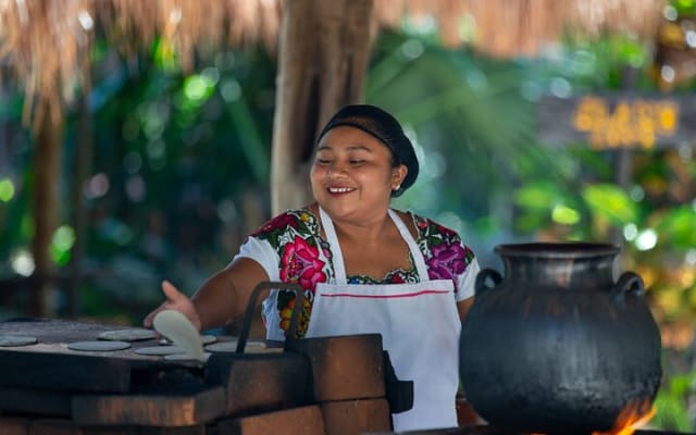 Cenotes trail jungle bike tour in Tulum with lunch photo 10