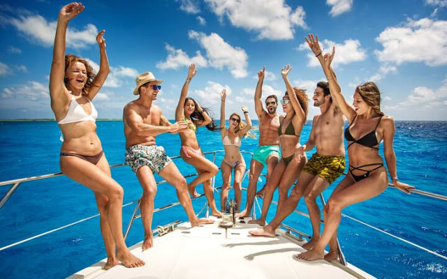 Tulum All Inclusive: Coast & Fun 4h on 60' Sunseeker photo 3