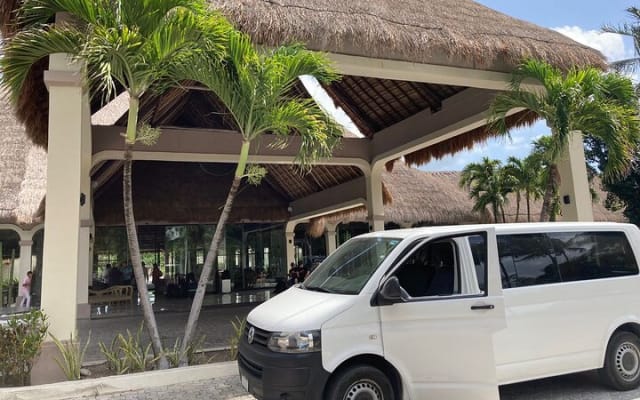 Private Transfer from Tulum to Cancun Airport – Safe & Comfortable photo 10