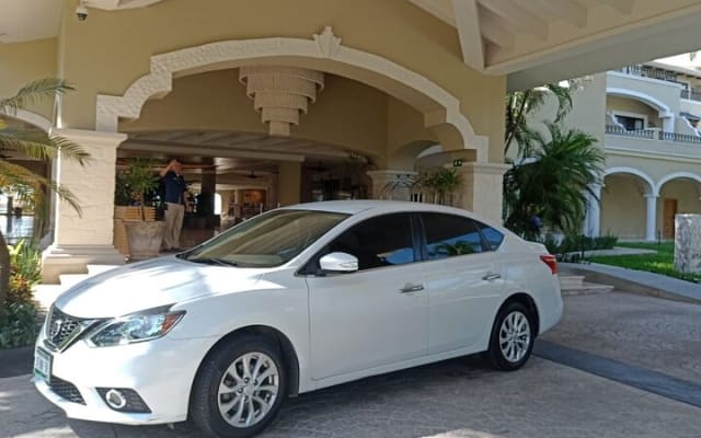 Economy Private Transfer from Tulum to Cancun Airport – Safe photo 7