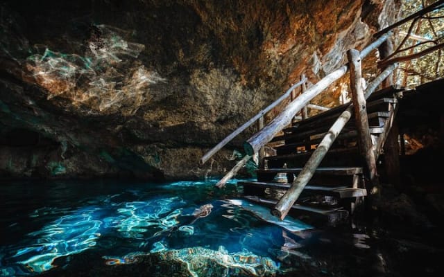 Explore Tulum and Dos Ojos Cenote with lunch and transportation photo 3
