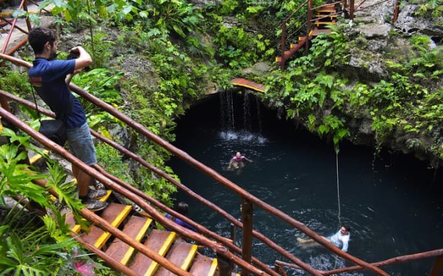 Live the adventure in 3 cenotes in the jungle! photo 2