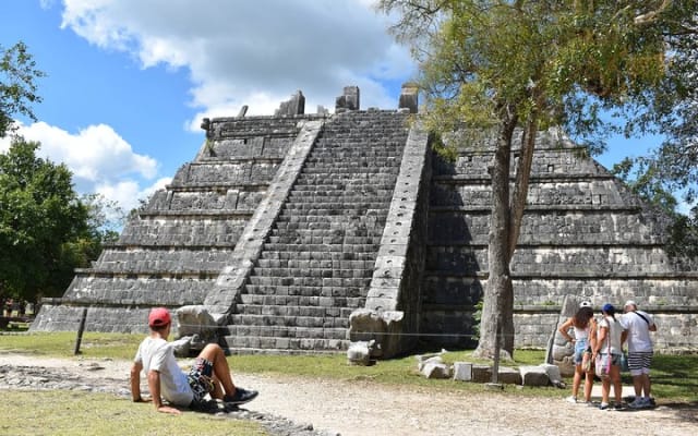 Amazing tour to Chichen Itza and 2 Cenotes (Ik Kil and Suytun) photo 5