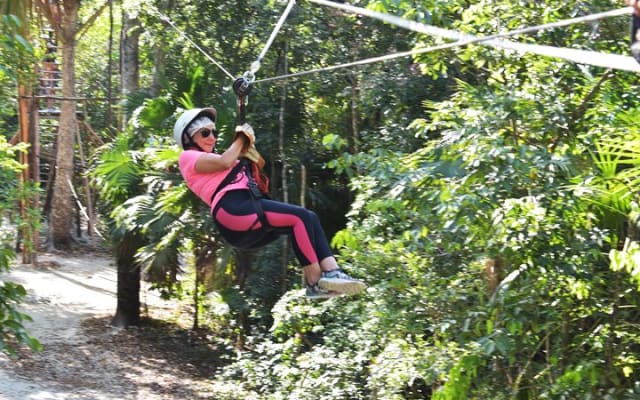 ATV circuit in the jungle + Horseback riding, ziplines & Cenote photo 8