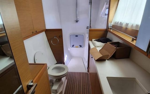 Voilier catamaran privé 4 h, 15 personnes photo 7