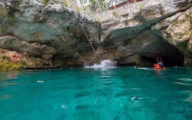 Amazing adventure! Kaan Luum Lagoon, 2 Cenotes Tour photo 8