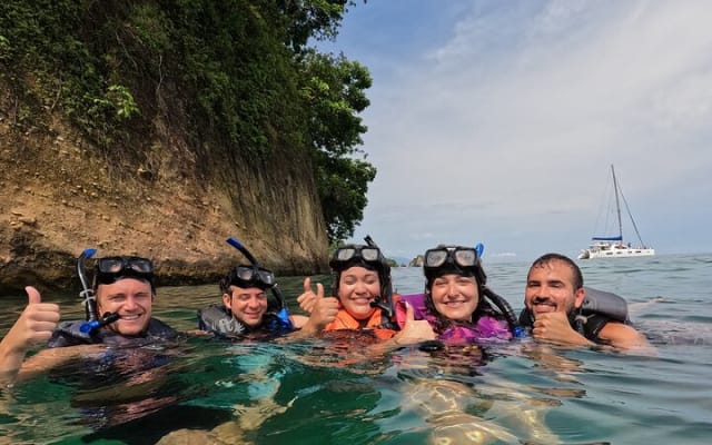 Combo todoterreno snorkel en los arcos y nado en cascada photo 4