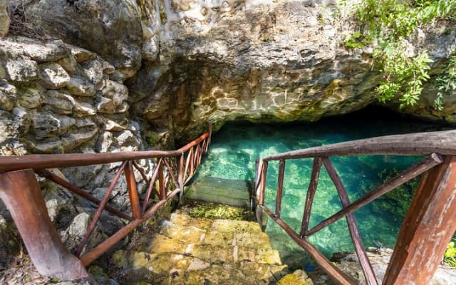 Tulum Mayan Ruins GPS Self-Guided Walking Audio Tour photo 10