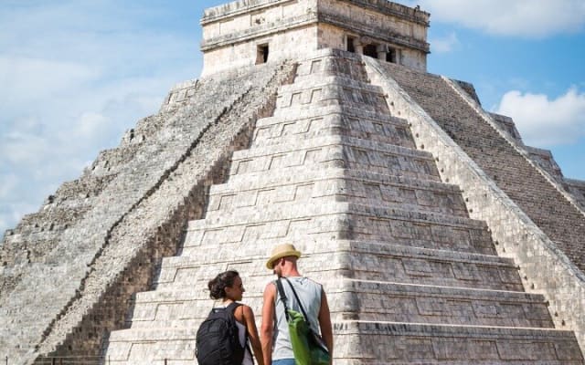 Early morning Chichen Itza Tour: Cenote and Tequila Tasting photo 2