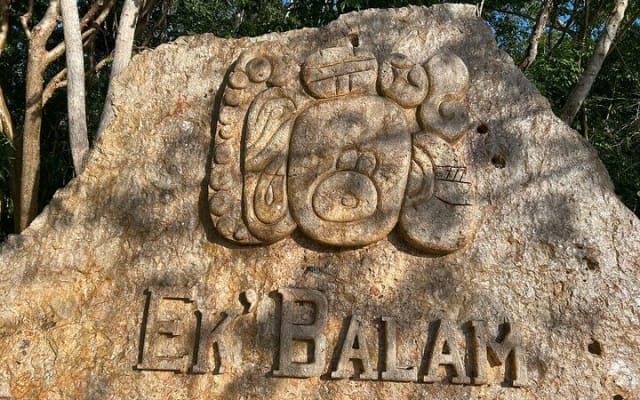 Small group tour to Chichen Itza early access + Cenote + Ekbalam photo 10