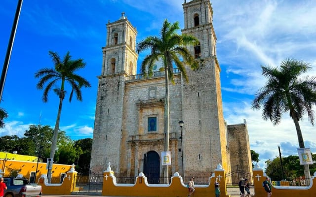 Chichen Itza, Cenote & Valladolid Tour with Tequila and Lunch photo 8
