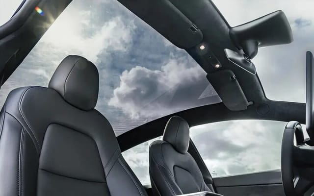 EV Private Transfer from Tulum to Cancun Airport photo 4