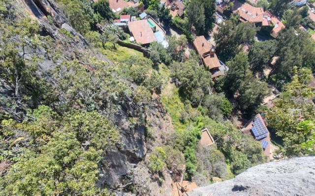 Private Rappelling Experience in Valle de Bravo photo 5