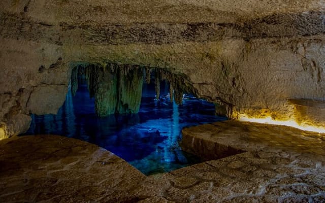 Private tour Uxmal Ruins & Cenotes Hacienda Mucuyche photo 12
