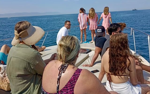 Puerto Vallarta Private Yacht Adventure 5 hours + 1 hour Free photo 7