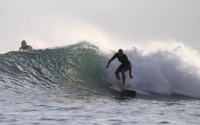 ¡Surfea el mejor spot de la zona! Con instructor certificado. photo 8