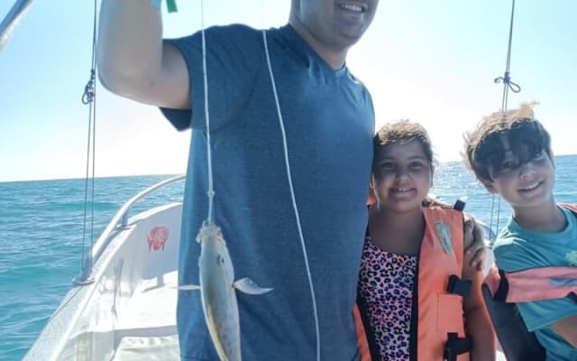 Holbox - Fishing & Snorkeling in Cabo Catoche with drinks & snack photo 6