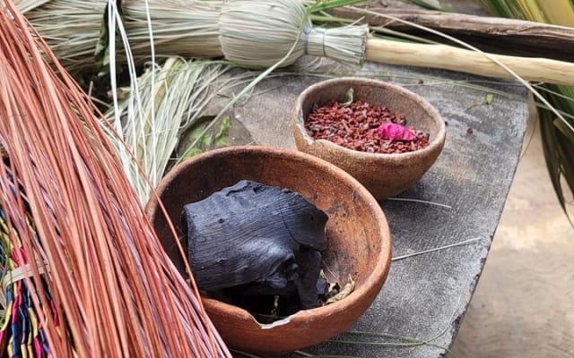 Private Artisans Tour to Piramides Oxkintok and Cenote San Ignacio