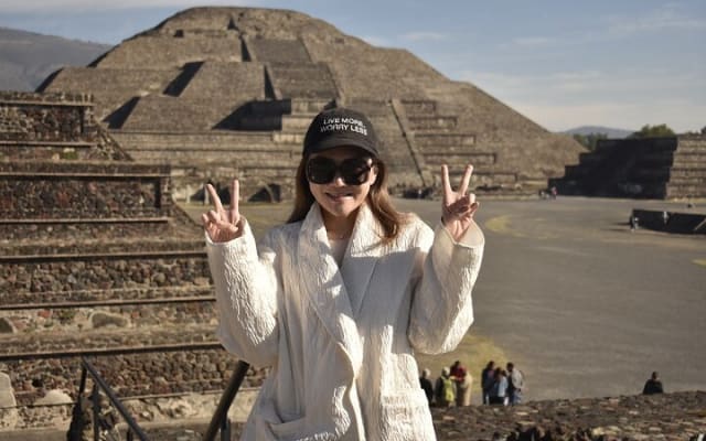 Pyramids Teotihuacan without traps for tourists By Paseos Olmedo