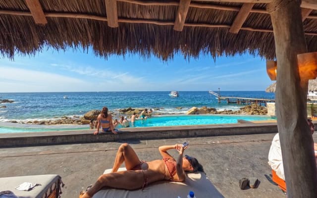 Mega catamaranes TODO INCLUIDO: aventura en una playa paradisíaca remota photo 14