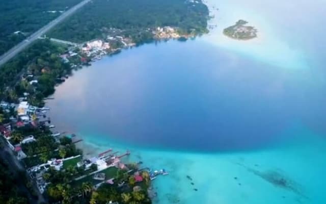 Bacalar All Day Guided Tour photo 2