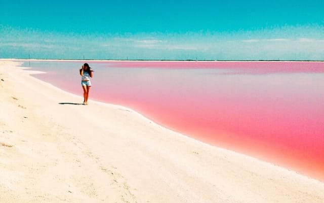 Las Coloradas photo 3