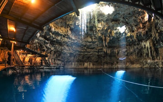 Explore Ek Balam Ruins, a sacred cenote and Valladolid with lunch photo 8