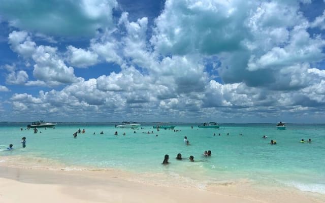 Catamaran Sail with Snorkeling and Beach Club of Isla Mujeres photo 12