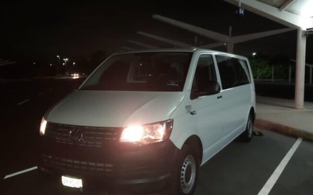 Roundtrip private transportation from Tulum Airport (TQO) to Akumal photo 2