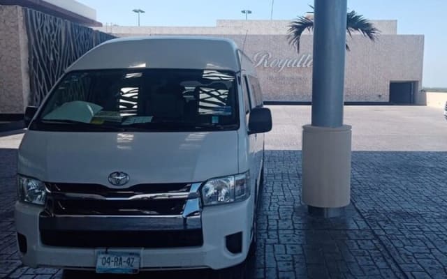 Roundtrip private transportation from Tulum Airport (TQO) to Akumal photo 8
