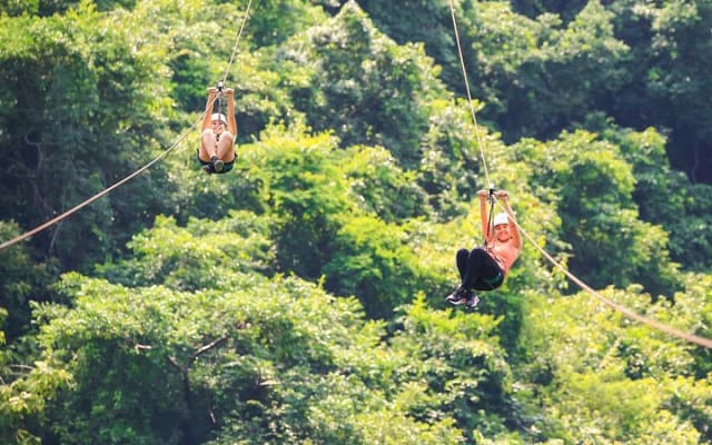 Combo aventure : pont de Jorullo, quad (ATV) et tyrolienne à Puerto Vallarta photo 8
