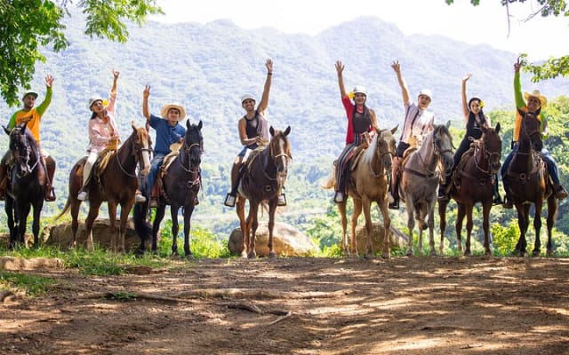 Horseback Riding Experience in Puerto Vallarta photo 2