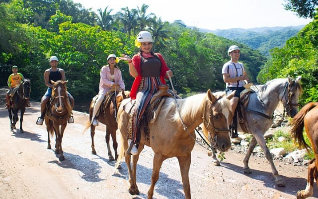 Horseback Riding Experience in Puerto Vallarta photo 7