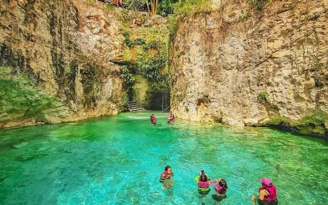 Tour de día completo a 4 cenotes desde Mérida photo 2