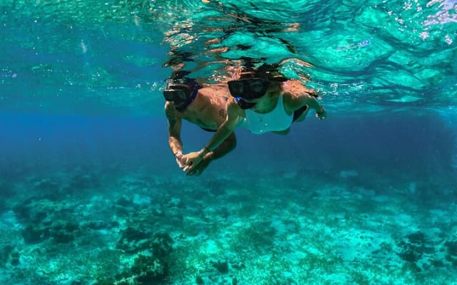 Isla Mujeres Luxury Sailing: Adults Only or Family Friendly photo 7