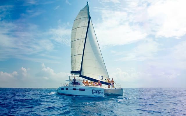 Riviera Maya Luxury Snorkeling Cruise with Lunch and Drinks photo 2