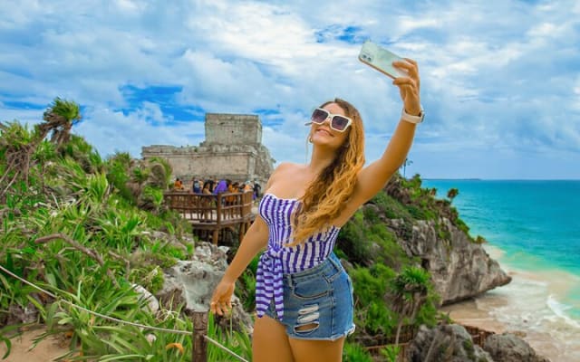 Tulum Ruins Guided Tour from Cancun and Riviera Maya photo 5