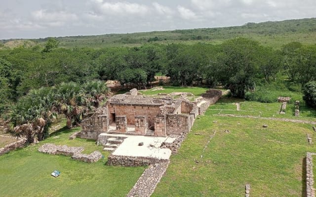 Tour Hacienda and Cenotes Mucuyché with Guided Tour in Oxkintok photo 11