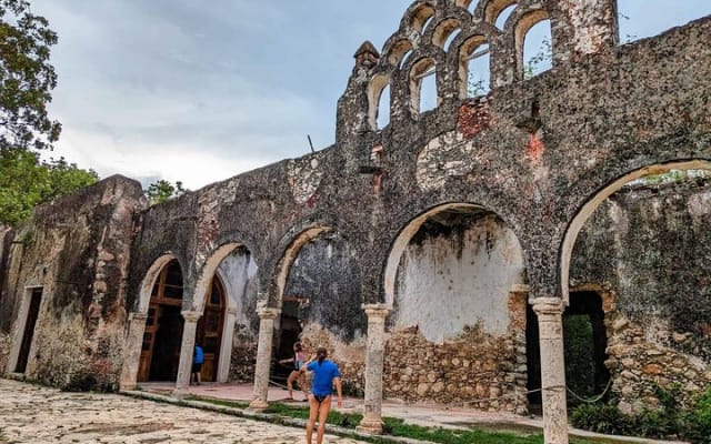Tour Hacienda and Cenotes Mucuyché with Guided Tour in Oxkintok photo 5