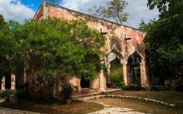 Tour Hacienda and Cenotes Mucuyché with Guided Tour in Oxkintok photo 7