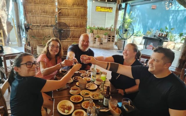 Bar hopping tour in Merida photo 4