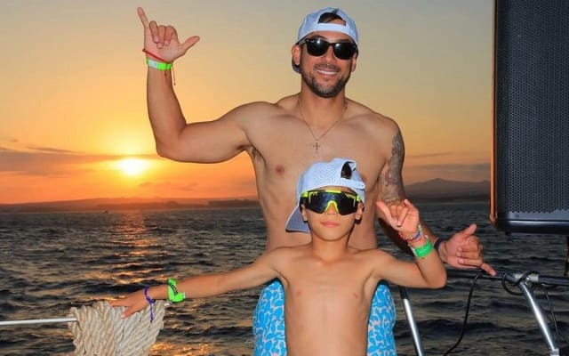 Croisière en catamaran à Los Cabos avec open bar et collation légère photo 5