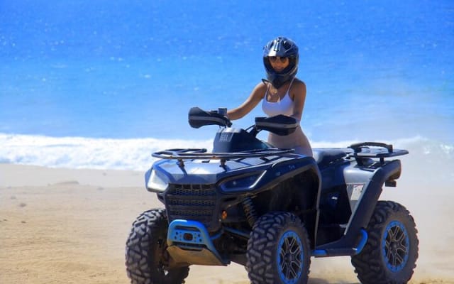 Tour en cuatrimoto por la playa y las dunas de Migriño photo 2