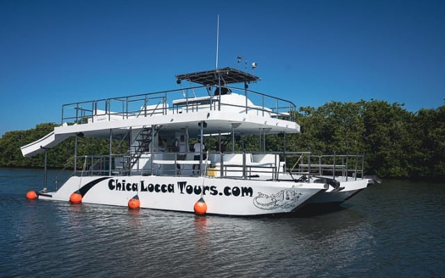 Private Yacht Charter Chica Fun 6 waterslides in Puerto Vallarta photo 2