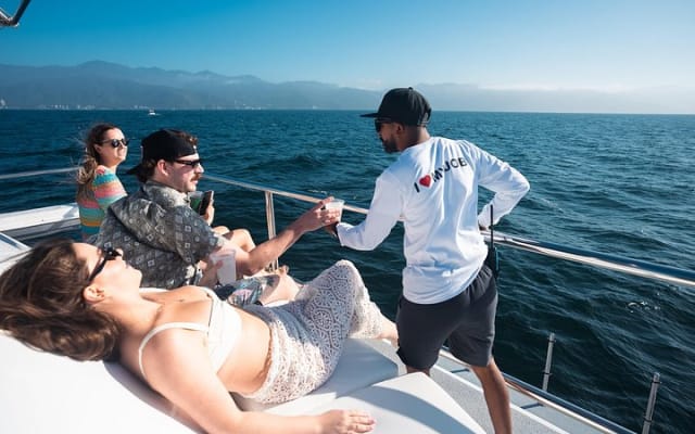 Private Yacht Charter Chica Fun 6 waterslides in Puerto Vallarta photo 7
