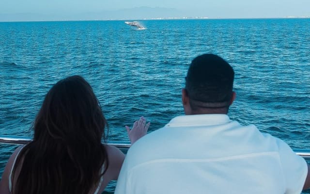 Private Yacht Charter Chica Fun 6 waterslides in Puerto Vallarta photo 9