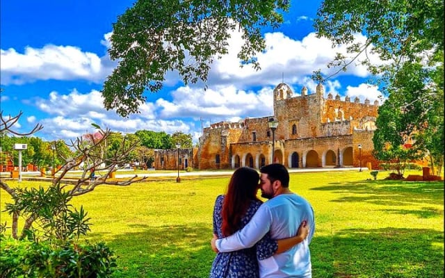 Private Day Trip: Chichen Itza, Valladolid and Two Eyes Cenote photo 6