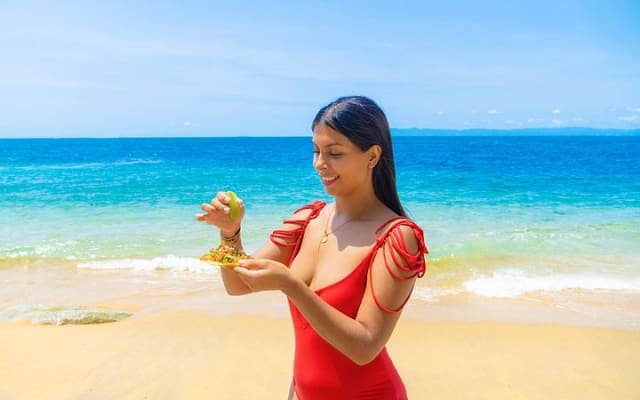 Yelapa Escape & Snorkeling in Puerto Vallarta by Speedboat photo 7