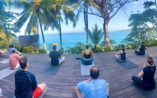 Clase grupal de yoga con Wanderlust Sayulita photo 5