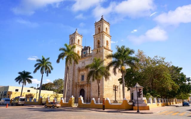 Chichen itza early access trip, Valladolid & Cenote pickup hotel photo 6